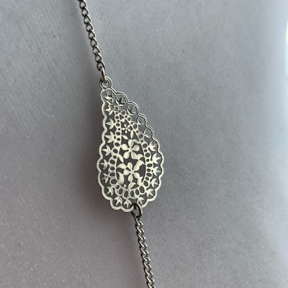 Silver necklace - Picture 2 of 3